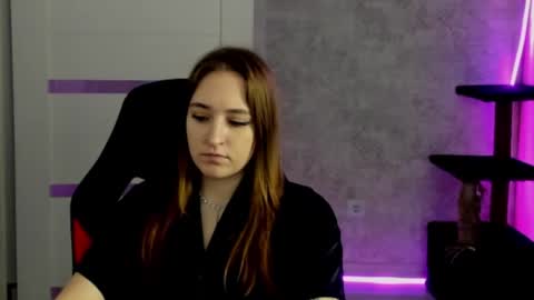 Snapshot of sara_rossse chatting on 03/12/26, 08:04 Sara online show from 03/12/26, 08:04