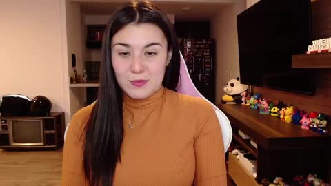 Snapshot of sara_sunrise_ chatting on 12/13/24, 07:53 Sara online show from 12/13/24, 07:53