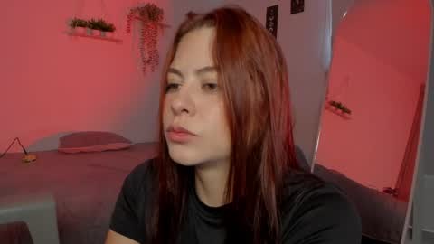 sara_sweett9 online show from 05/28/26, 01:08