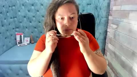 Snapshot of sara_thonson_ chatting on 07/11/26, 04:26 sara_thonson_ online show from 07/11/26, 04:26