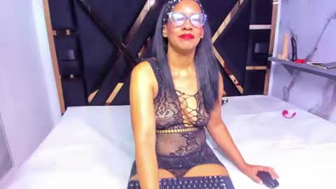 Snapshot of sara_tourner chatting on 06/11/26, 11:19 sara_tourner online show from 06/11/26, 11:19