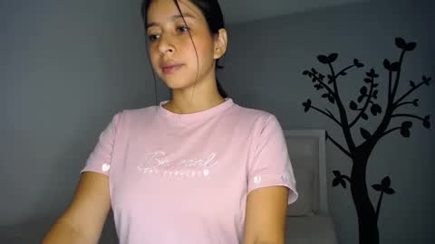 Sara online show from 09/09/25, 01:38