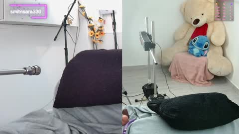 Snapshot of sara_velez_40 chatting on 04/02/26, 12:58 sara velez online show from 04/02/26, 12:58