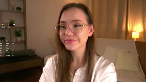 Im Sara  online show from 03/23/26, 05:28