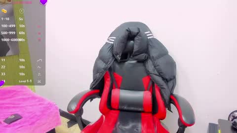 1 online show from 04/30/26, 04:30