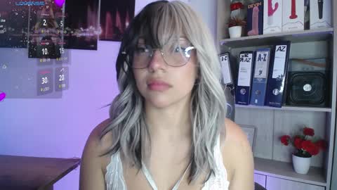 Snapshot of saraa_love_ chatting on 03/30/26, 07:04 Saraa online show from 03/30/26, 07:04