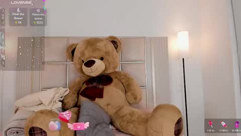 Sara Miller  online show from 02/12/25, 12:58