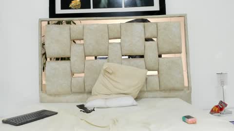 sara online show from 01/29/25, 06:43