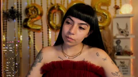 Snapshot of saraadesire chatting on 12/31/24, 08:02 Sara online show from 12/31/24, 08:02