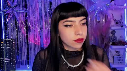 Snapshot of saraadesire chatting on 02/15/25, 02:26 Sara online show from 02/15/25, 02:26