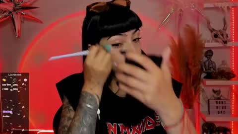 Snapshot of saraadesire chatting on 03/05/25, 11:05 Sara online show from 03/05/25, 11:05