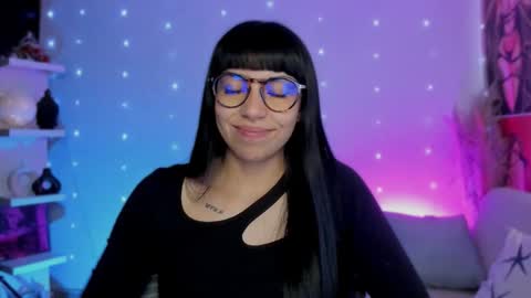 Snapshot of saraadesire chatting on 10/23/25, 07:34 Sara online show from 10/23/25, 07:34