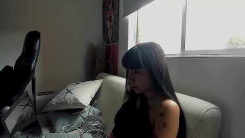 Snapshot of saraadesire chatting on 11/10/25, 07:13 Sara online show from 11/10/25, 07:13