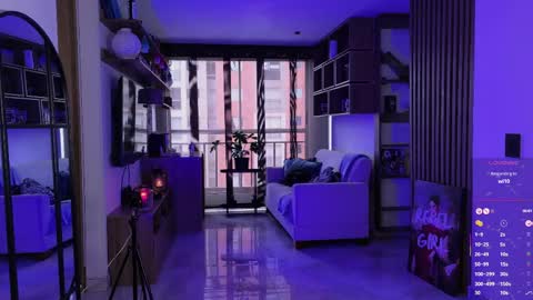 Snapshot of saraadesire chatting on 04/15/26, 02:13 Sara online show from 04/15/26, 02:13