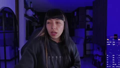 Snapshot of saraadesire chatting on 04/16/26, 01:17 Sara online show from 04/16/26, 01:17