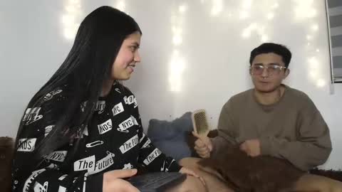 sara and thomas online show from 12/13/24, 11:28