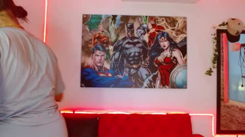 SARAHGIL online show from 01/21/25, 08:32