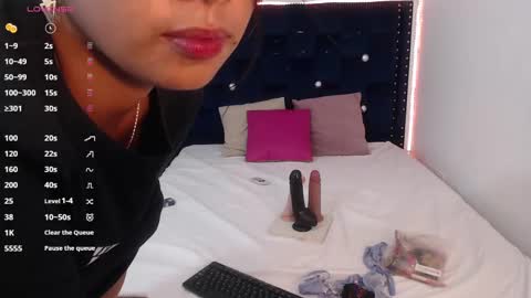 SARAHGIL online show from 01/29/25, 07:53