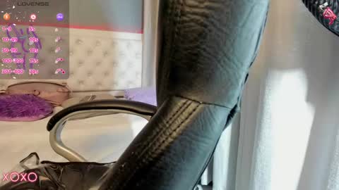   online show from 01/22/25, 09:57