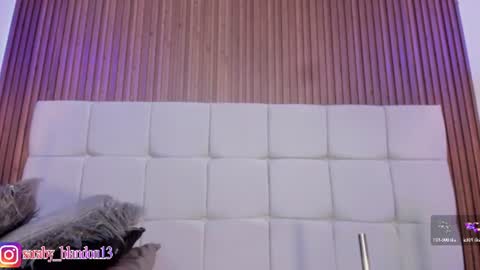 Snapshot of saraby_blandon chatting on 06/20/26, 10:40 online show from 06/20/26, 10:40