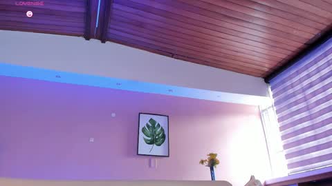 Sara  Everyday From 1430 to 2130 Col Time online show from 02/28/25, 09:55