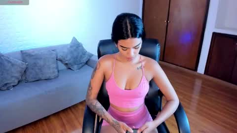 Sara  Everyday From 1430 to 2130 Col Time online show from 02/25/26, 06:28