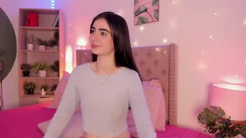 Snapshot of sarada_parker chatting on 01/15/25, 11:51 Sarada Parker online show from 01/15/25, 11:51