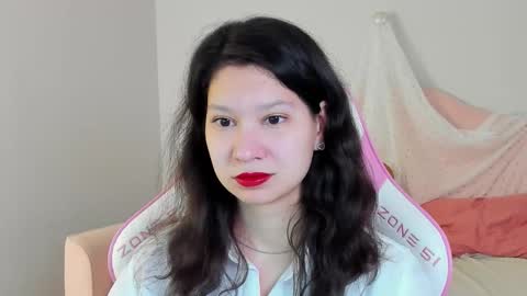 Snapshot of saradenars chatting on 11/18/25, 05:12 SaraDenars online show from 11/18/25, 05:12