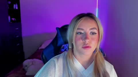 Snapshot of saradiazxxx chatting on 04/09/26, 07:25 saradiazxxx online show from 04/09/26, 07:25