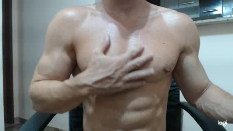 saradorj92 online show from 02/08/25, 07:26