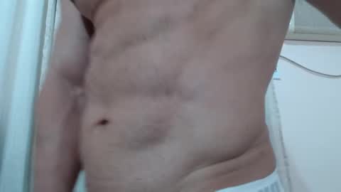 saradorj92 online show from 10/27/25, 05:06