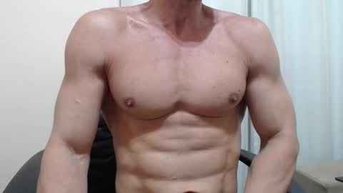 saradorj92 online show from 11/26/25, 04:19