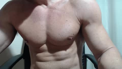 Snapshot of saradorj92 chatting on 03/16/26, 03:34 saradorj92 online show from 03/16/26, 03:34