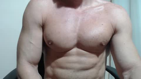 Snapshot of saradorj92 chatting on 03/19/26, 08:02 saradorj92 online show from 03/19/26, 08:02