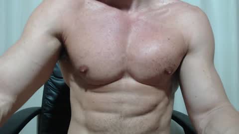 Snapshot of saradorj92 chatting on 03/29/26, 12:43 saradorj92 online show from 03/29/26, 12:43