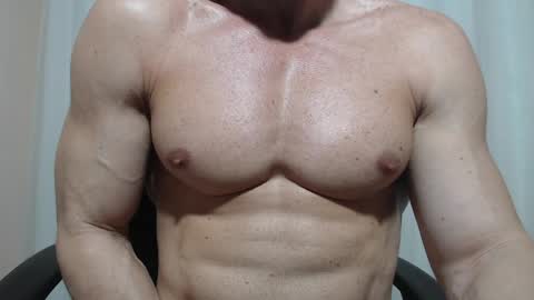 Snapshot of saradorj92 chatting on 04/06/26, 04:46 saradorj92 online show from 04/06/26, 04:46