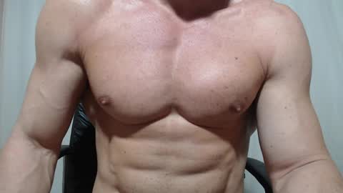 Snapshot of saradorj92 chatting on 04/11/26, 05:01 saradorj92 online show from 04/11/26, 05:01