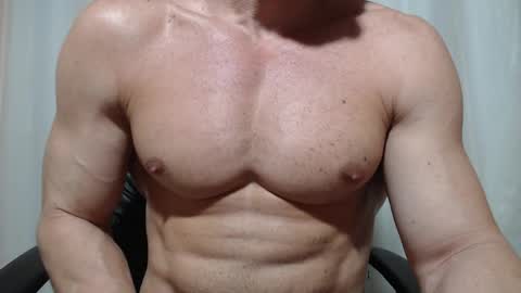 Snapshot of saradorj92 chatting on 04/13/26, 03:45 saradorj92 online show from 04/13/26, 03:45