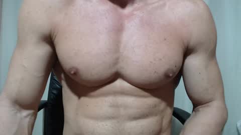 Snapshot of saradorj92 chatting on 04/15/26, 05:14 saradorj92 online show from 04/15/26, 05:14