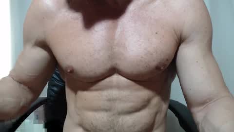 Snapshot of saradorj92 chatting on 04/30/26, 04:24 saradorj92 online show from 04/30/26, 04:24