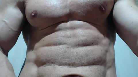 Snapshot of saradorj92 chatting on 05/16/26, 01:02 saradorj92 online show from 05/16/26, 01:02