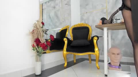 Sara Ferrera online show from 10/08/25, 04:21