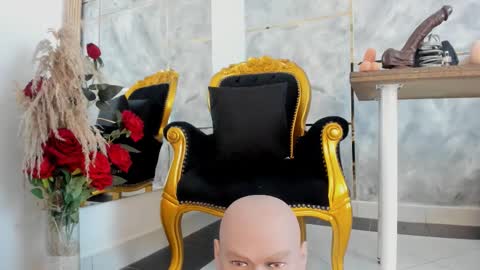 Sara Ferrera online show from 10/17/25, 03:53