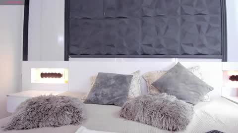  Sara Gomez  online show from 02/26/25, 04:14