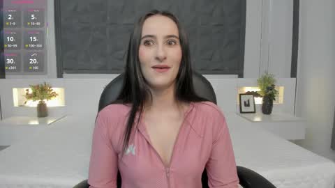  Sara Gomez  online show from 04/07/26, 01:55