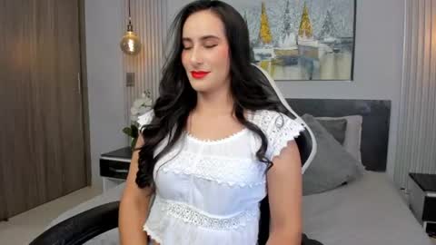  Sara Gomez  online show from 06/14/26, 12:29