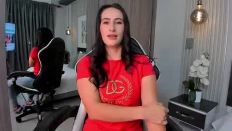  Sara Gomez  online show from 07/02/26, 12:22