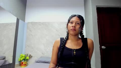 Sarah online show from 11/03/25, 11:55