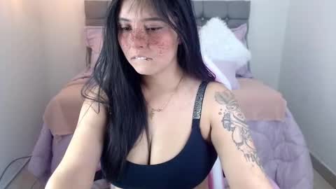 Sarah Moon online show from 02/26/25, 02:57