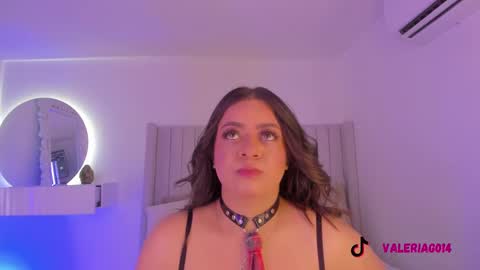 Sarah Bonneth online show from 03/09/25, 11:58